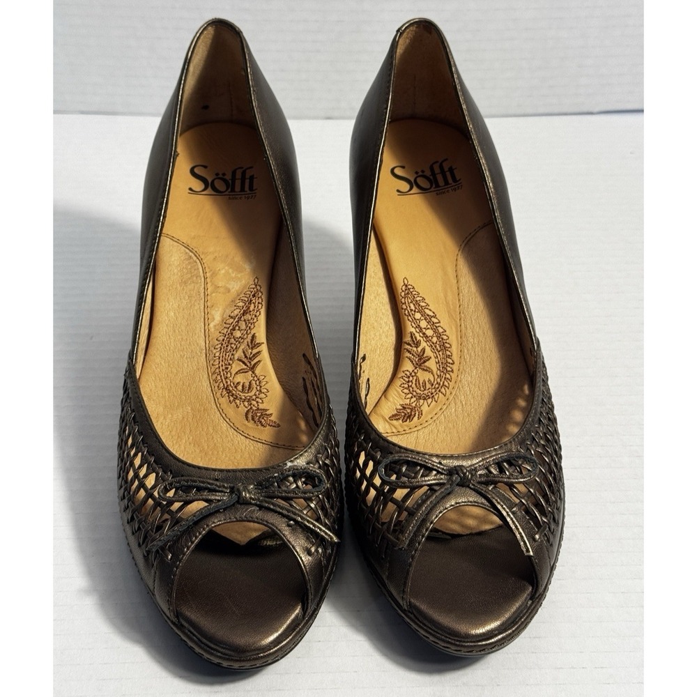 Sofft Womens 9M Metallic Bronze Leather Woven Peep Toe Bow Pumps Heels 1217735
